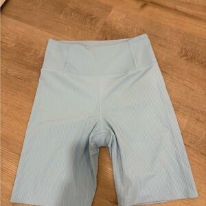 Girlfriend Collective Ribbed Shorts size small